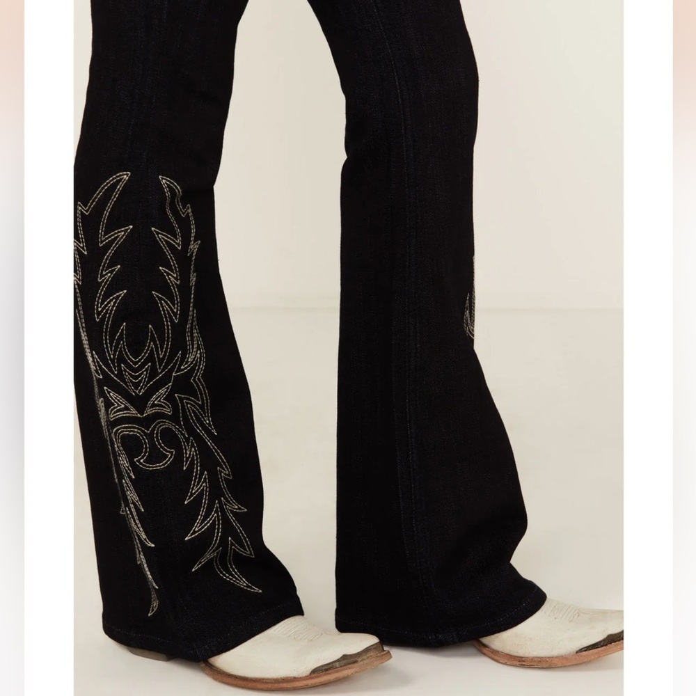 Idyll Wind Boot Stitch Jeans - Picture 9 of 9